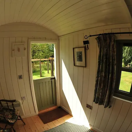 Blackstairs Shepherds Huts Killedmond Exterior photo
